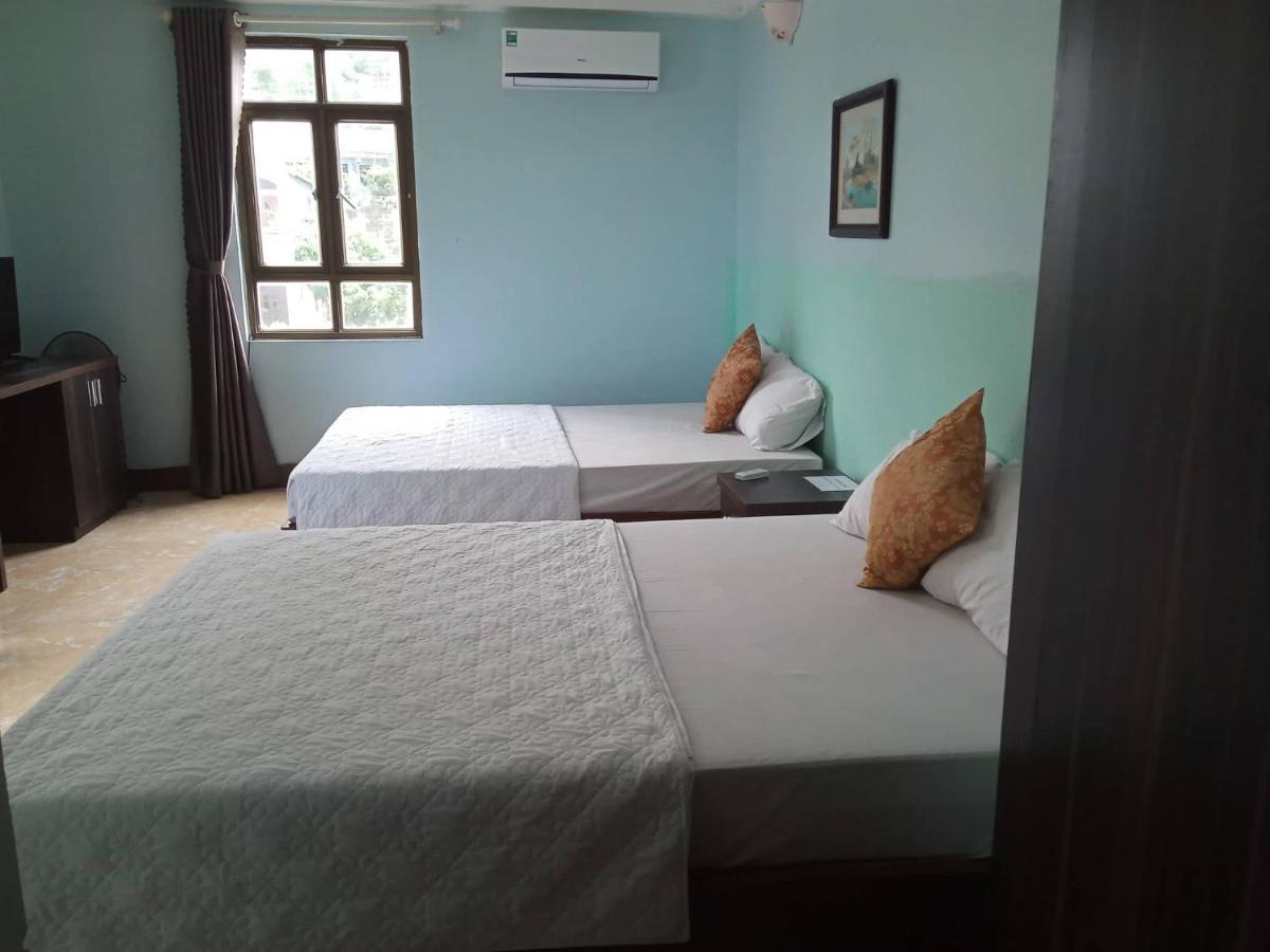 Hien Thuc Hotel Нин Бин Екстериор снимка