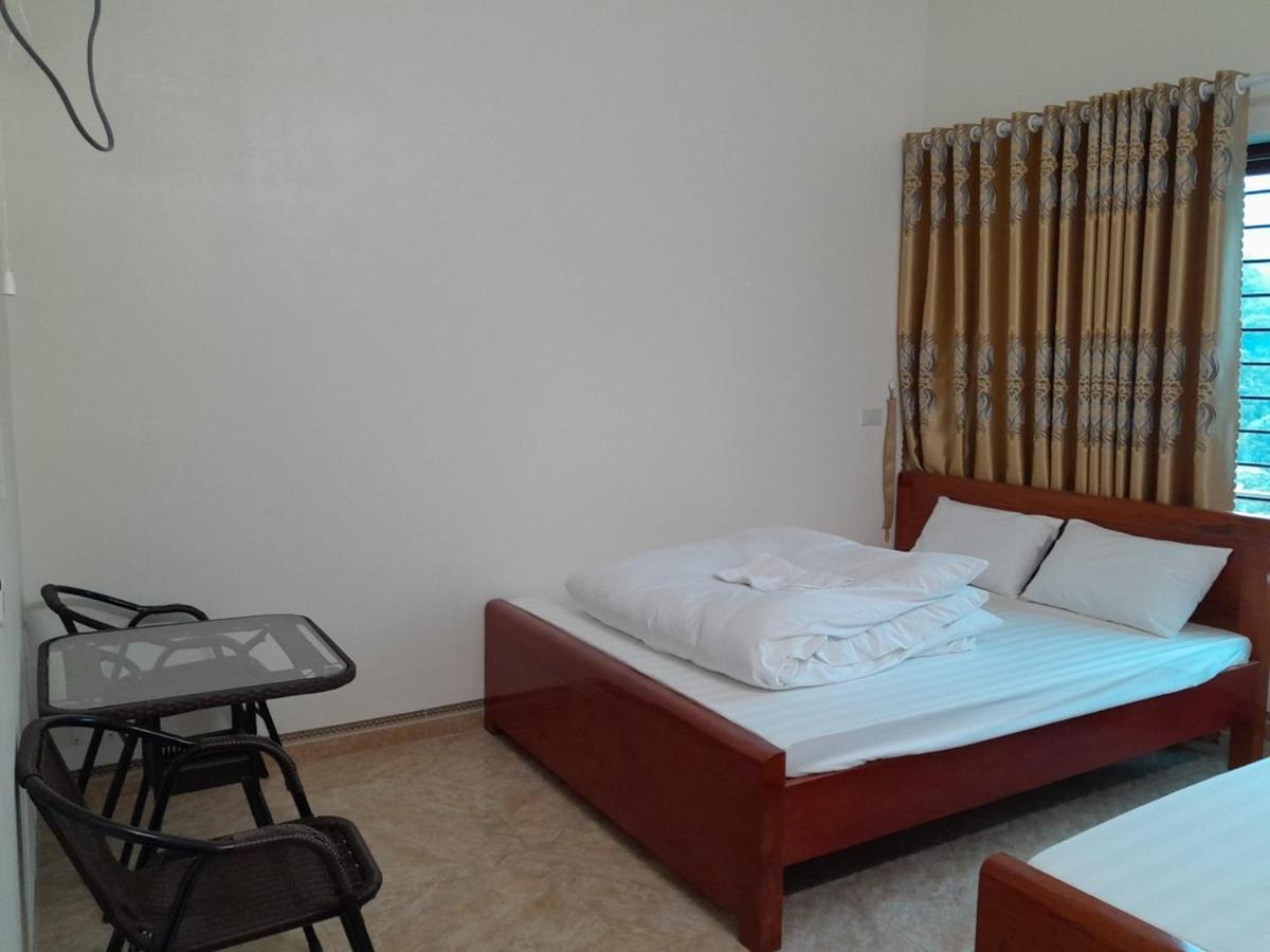 Hien Thuc Hotel Нин Бин Екстериор снимка