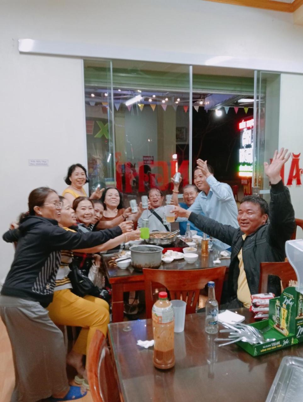 Hien Thuc Hotel Нин Бин Екстериор снимка